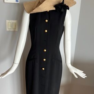 Maxi black dress. Classic